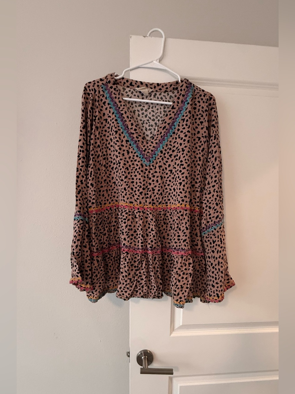 Savanna Jane Pink Leopard Print V-Neck Tiered Tunic with Color Trim
